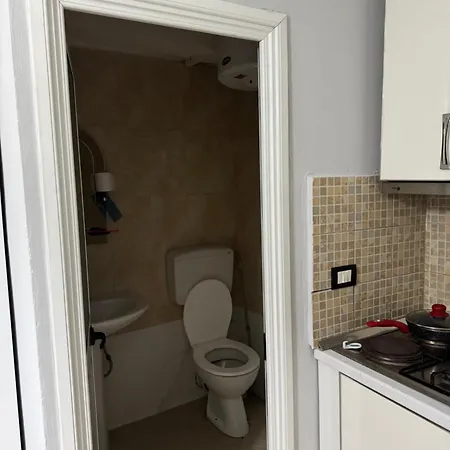Central Studios Pansiyon Tiran